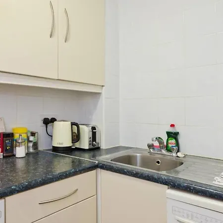 City Dooley Apartment *